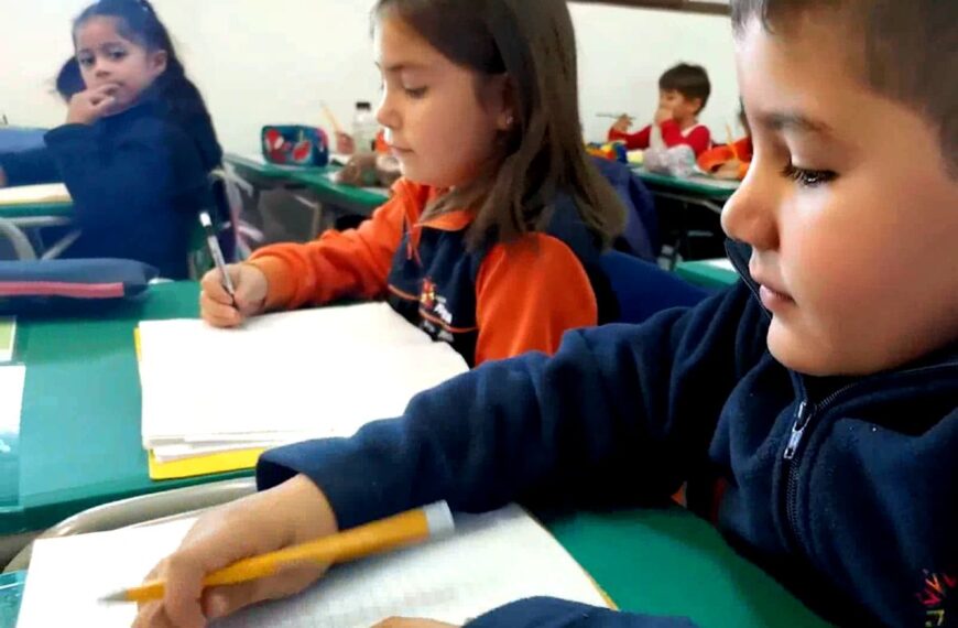 Auter empresa chilena ayuda colegios