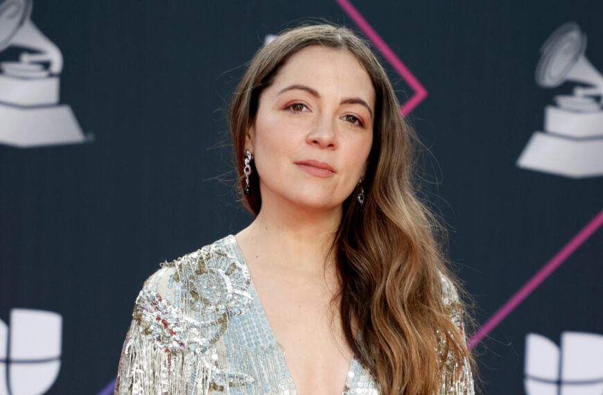 Natalia Lafourcade en Chile: Cantante mexicana regresa a presentar su nuevo disco