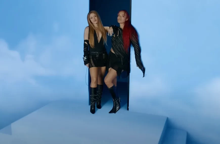 El significado de la última escena del vídeo de la canción de Shakira y Karol G que casi nadie entiende