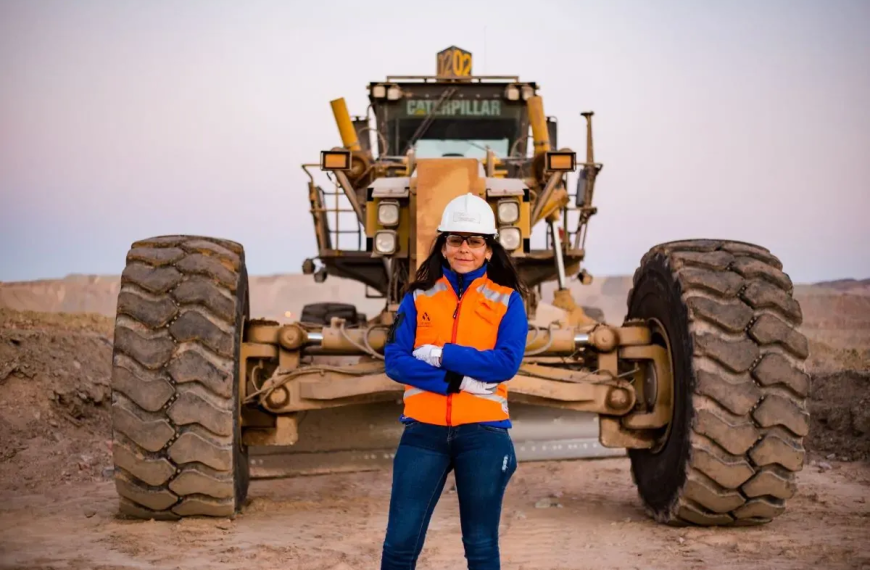 Minería Inclusiva en Chile: ¿Cómo 24% de Mujeres Revoluciona el Sector?