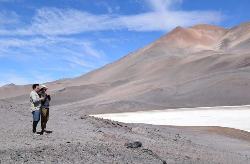 Microbiomas de Salinas: Explorando la Diversidad y Conservación en Ecosistemas Extremos
