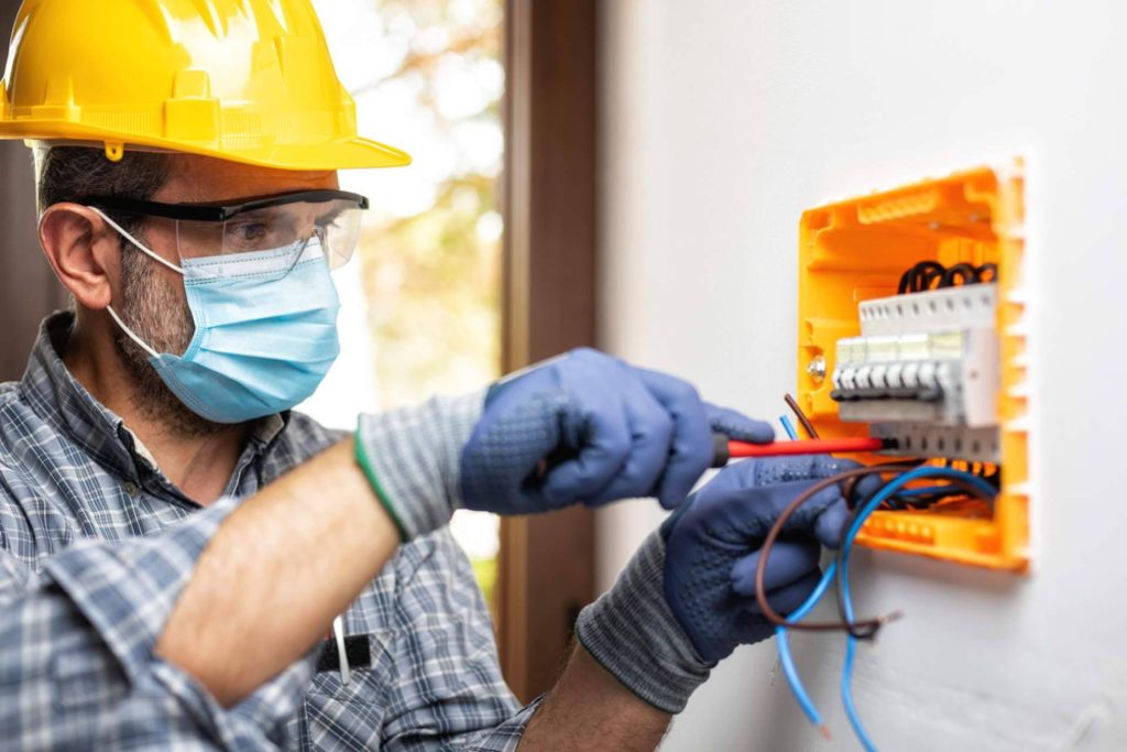 Seguridad Eléctrica en Minería: Desafíos y Soluciones Innovadoras