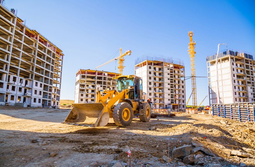 Impacto del Alza del Petróleo en la Industria de la Construcción