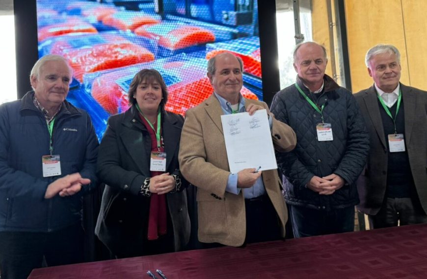 Alianza AgroSalmón: ¿Cómo fortalecer la producción agrícola en Chile?