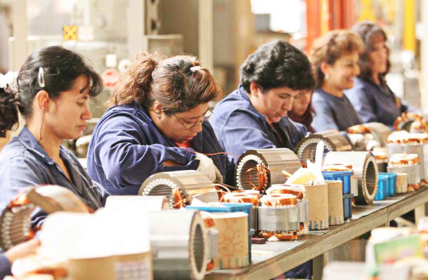 Desempleo Femenino: Un Aumento que Desvela Nuevas Oportunidades